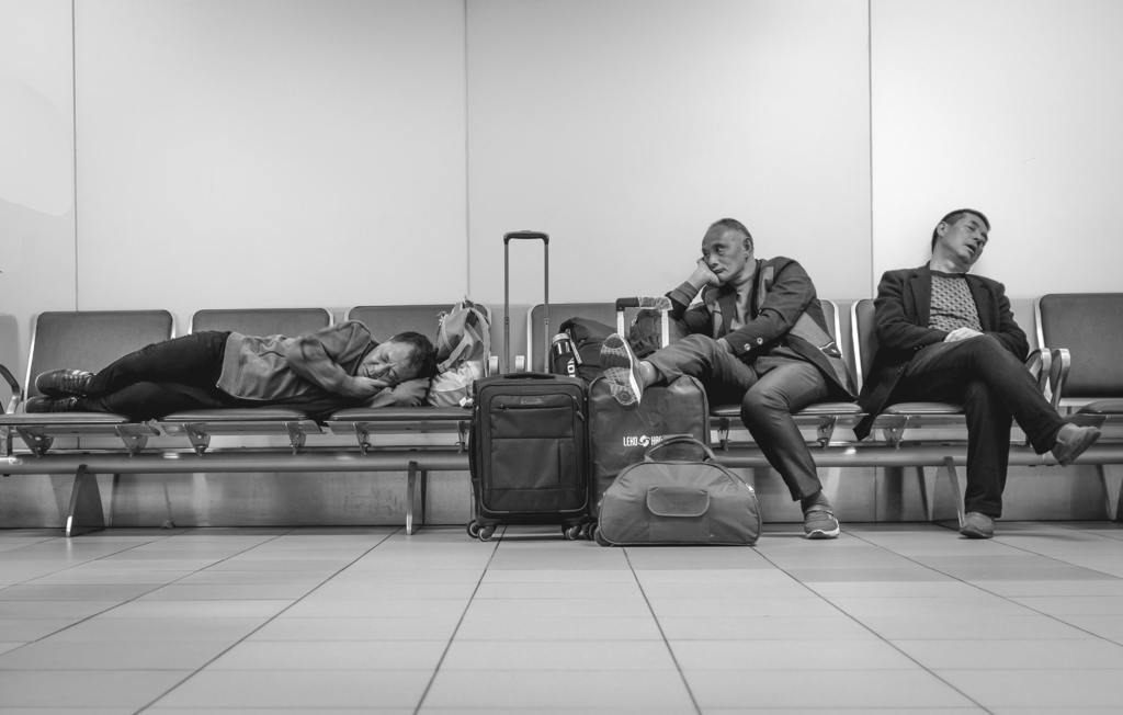 delayed flights improve your relationship